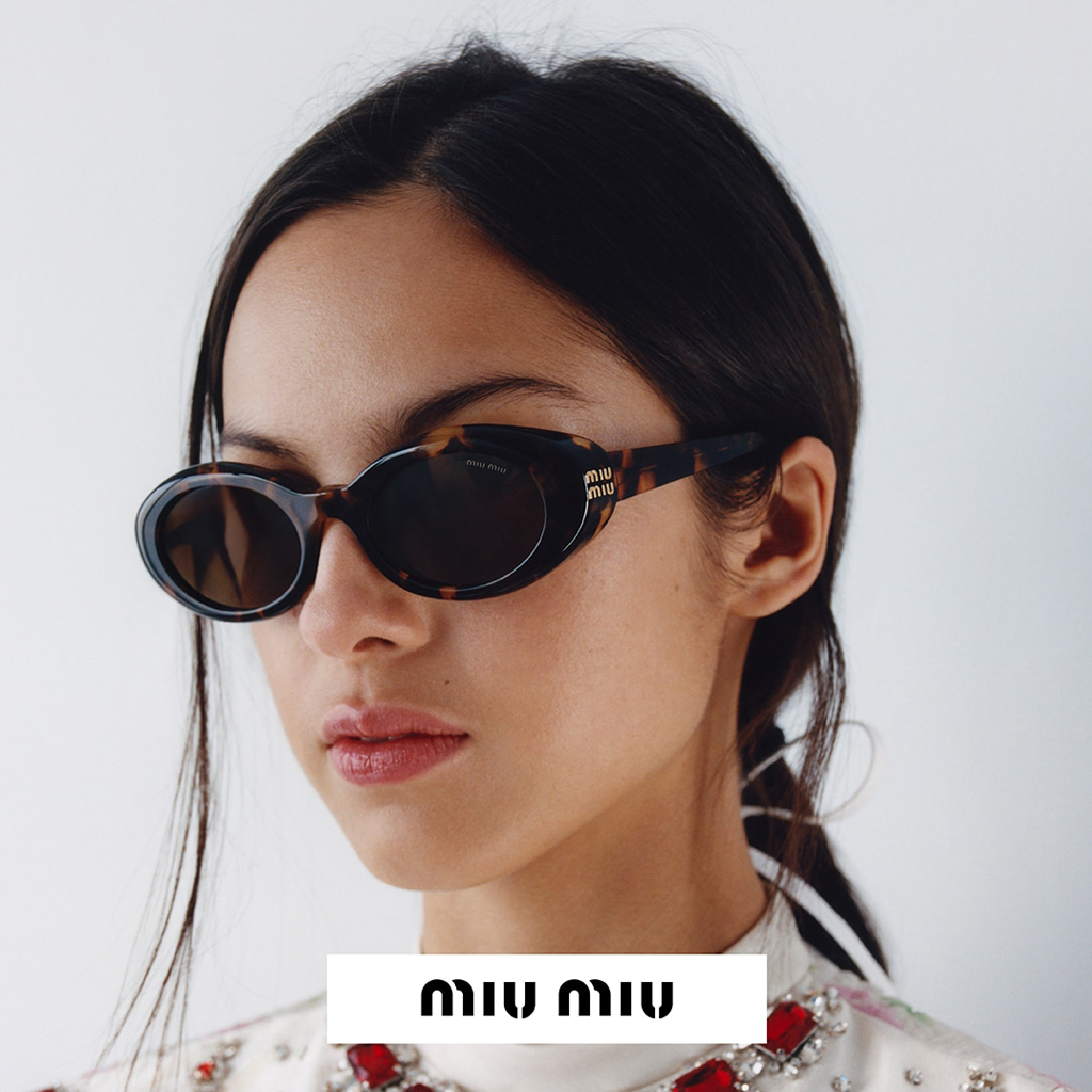 MM26_Campaign_SS_Photo_Eyewear_Sun_Derived_ES02_Logo_4x5_300dpi